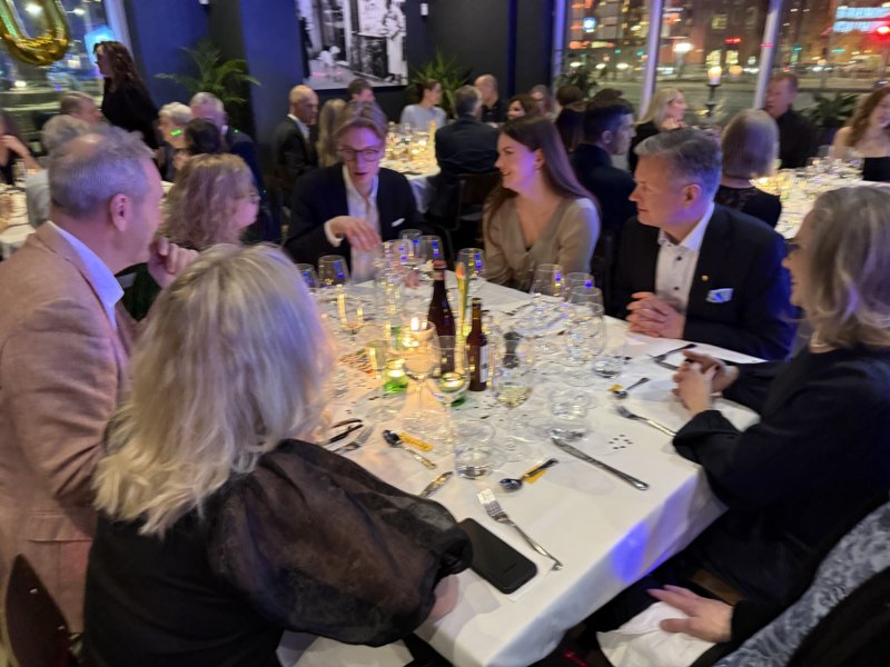 Lars Party 68