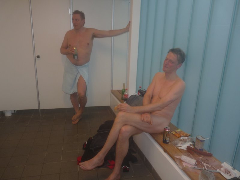 Herrmiddag hos Håkan 100