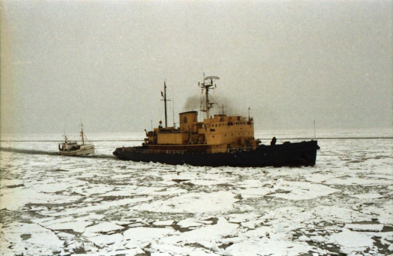 Kapten Bölja 77