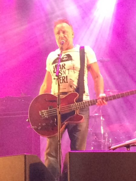 Peter Hook and the Light 7